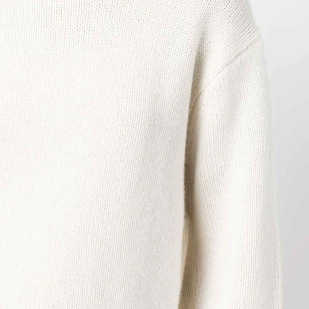 LuxeKnit™ Contour Sweater – Featherlight, Oversized & Chic - perlanotturna