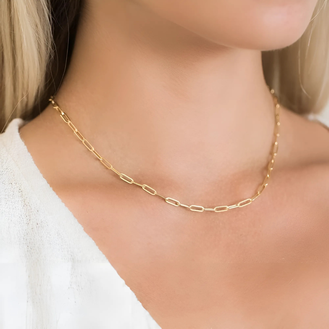 GoldMuse™ 14K Paperclip Chain – Bold, Lightweight & Timeless - perlanotturna