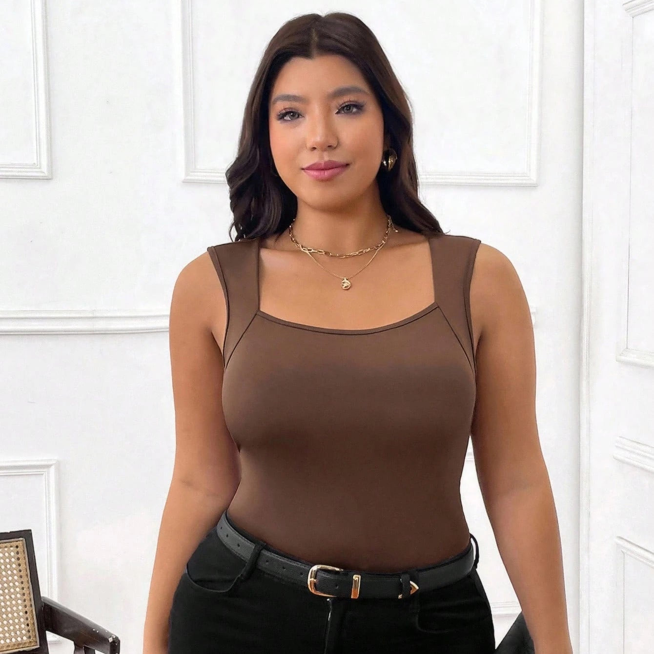 ShapeEase™ U-Neck Tank – Built-In Bra - perlanotturna