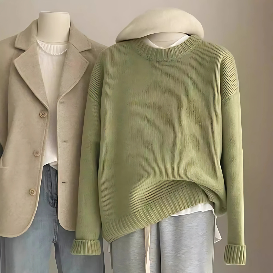 LuxeKnit™ Contour Sweater – Featherlight, Oversized & Chic - perlanotturna