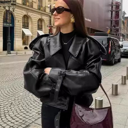 Zaria – Cool Cropped Leather Jacket for Women - perlanotturna