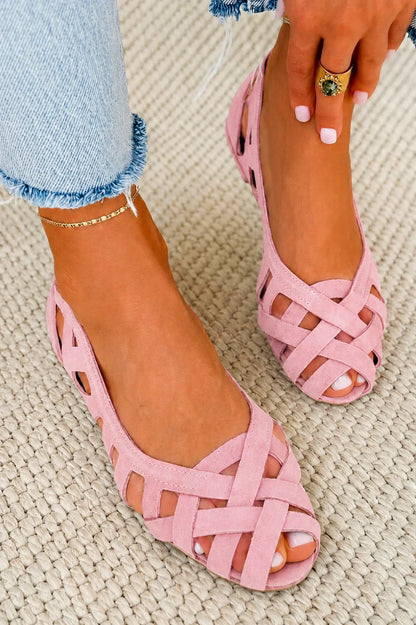 Flat sandals with open toe and crossed fabric