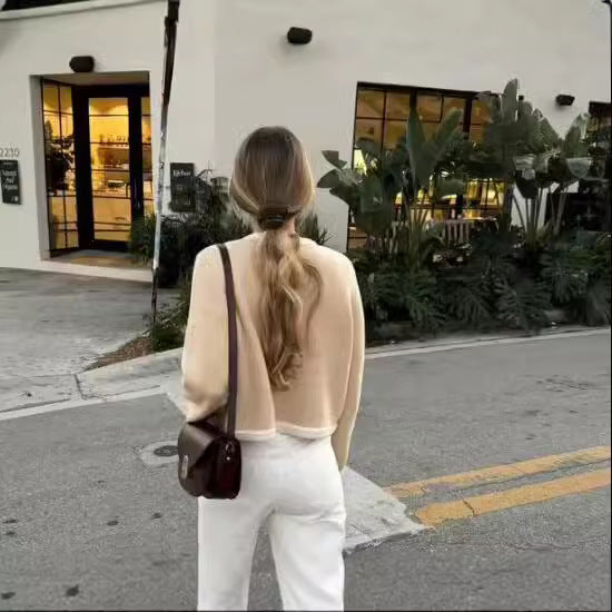 Lyra – Cozy Wool Knit Cardigan for Women | Fall 2025 Essential - perlanotturna