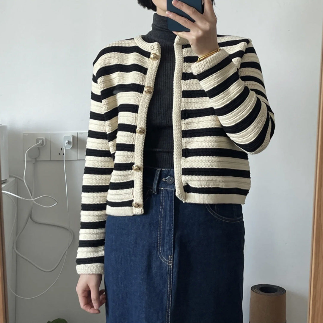 Elara – Black & Cream Striped Cardigan Jacket for Women | Trendy Women’s Fashion Clothing Online - perlanotturna