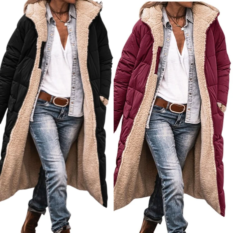 Wendbare, wattierte Slim-Fit-Mantel mit Kapuze - perlanotturna